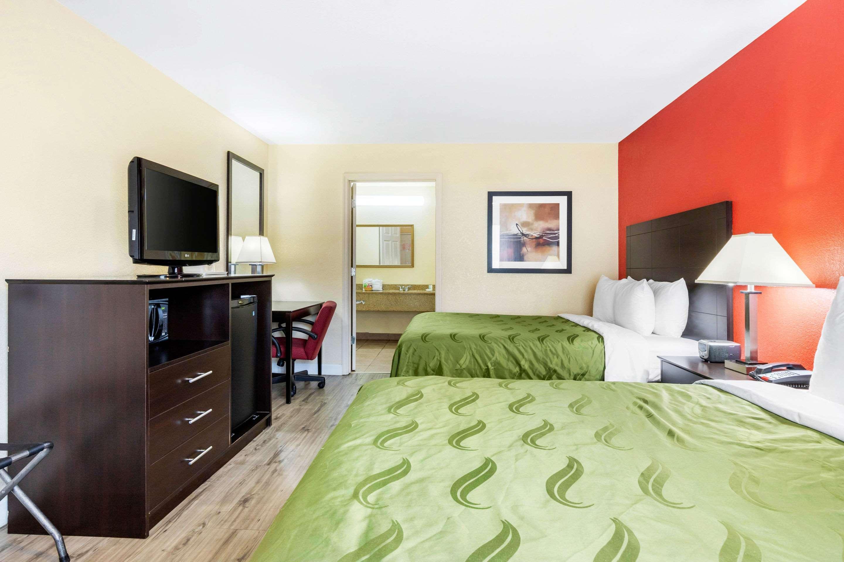 Quality Inn & Suites Lexington Esterno foto