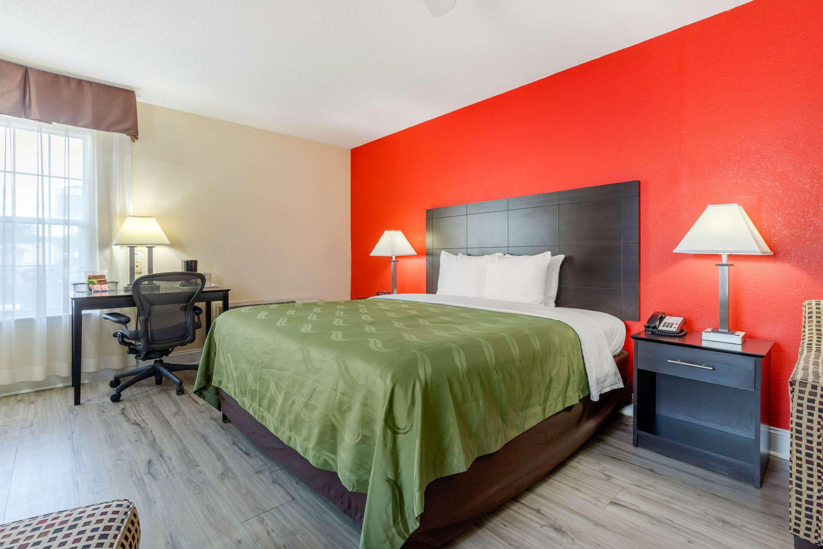 Quality Inn & Suites Lexington Esterno foto