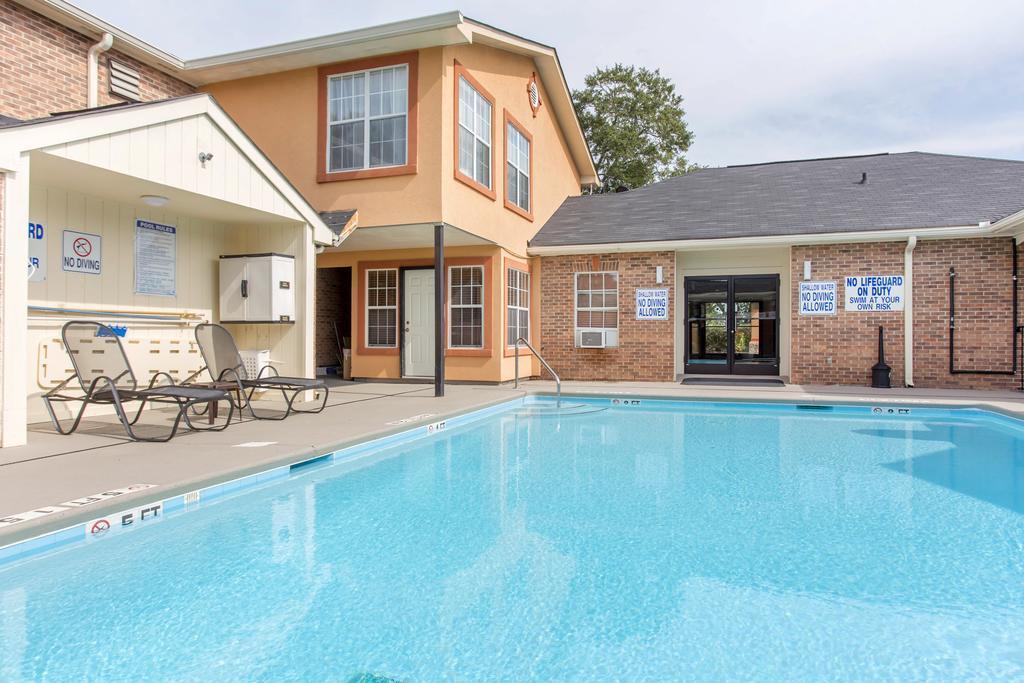 Quality Inn & Suites Lexington Esterno foto