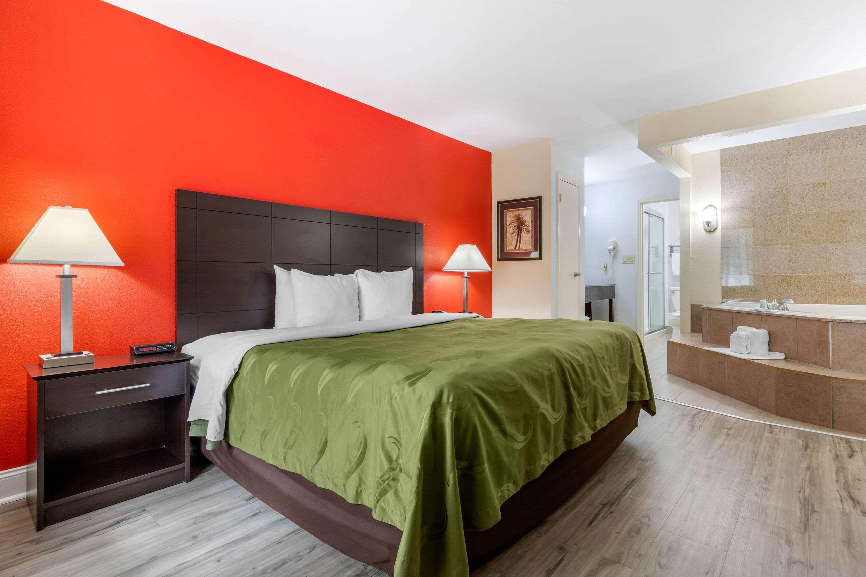 Quality Inn & Suites Lexington Esterno foto