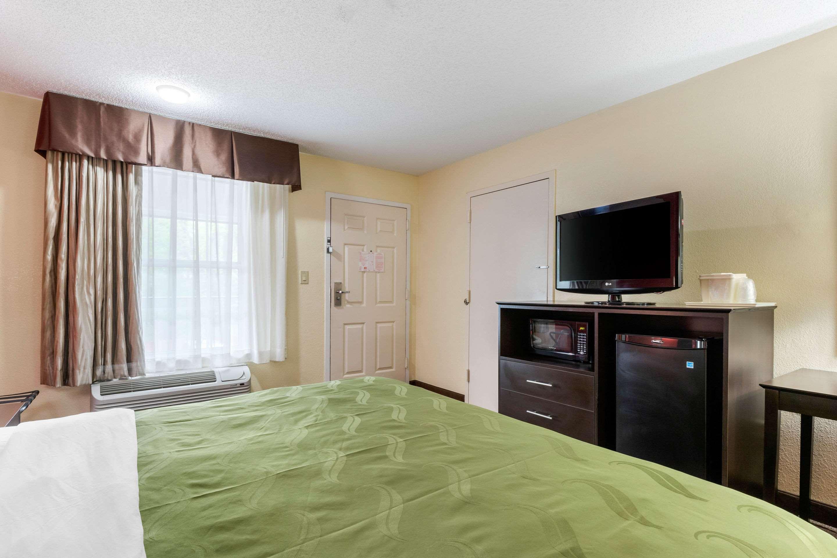 Quality Inn & Suites Lexington Esterno foto